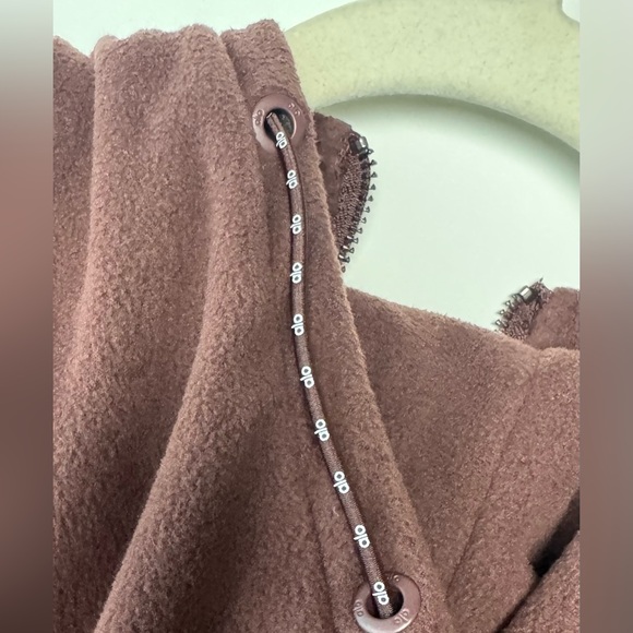 Alo Yoga soft lightweight fleece full zip large espresso athleisure cozy hoodie - Picture 9 of 13